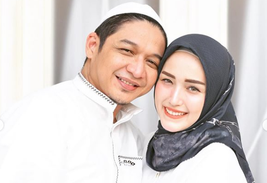 “Ingat tak sayang masa tayar kereta bocor ketika hantar awak pulang” – Pasha (Ungu) karang ayat jiwang untuk isteri – Bintang Global | mStar_5e800624c7f2e.png