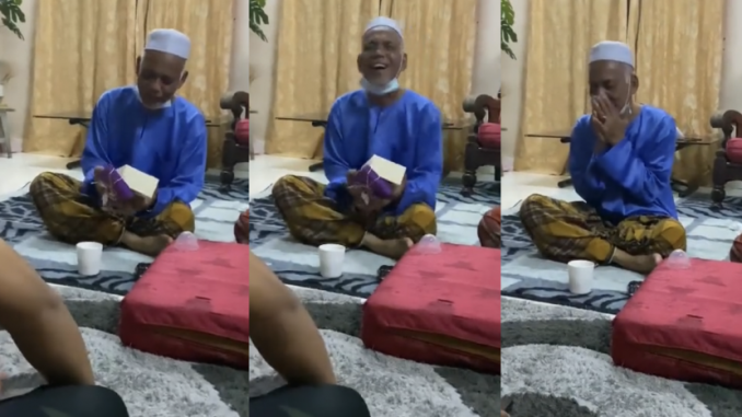 Reaksi seorang bapa yang terharu, tersipu malu dihadiahkan telefon bimbit amat menyentuh hati… anak terkejut tak lama kemudian sejadah yang dicari! – Viral | mStar_6128485e2371b.png